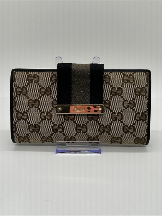 Gucci Handbags - Gucci - GG Supreme Continental Wallet
